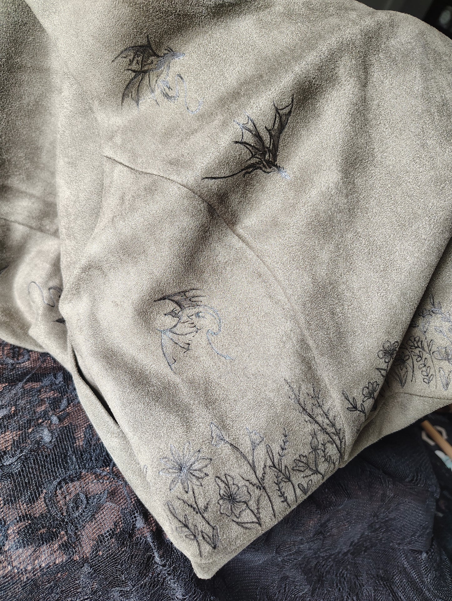'Dragons & Wildflowers' Size Medium