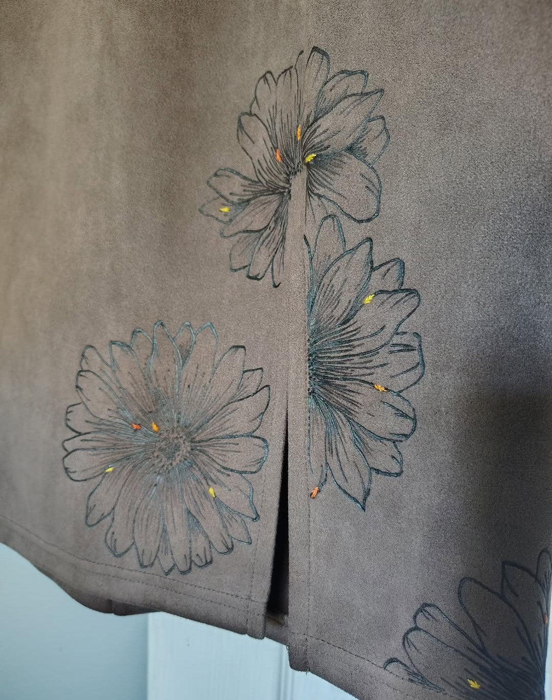'Sunflowers'- Size Medium